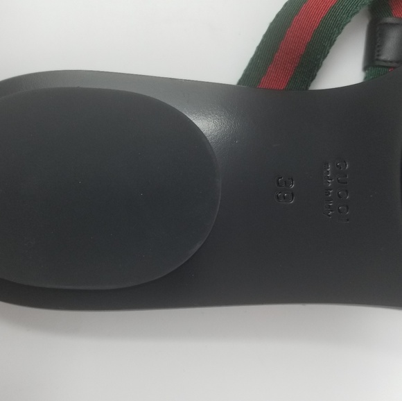 Gucci Thong Sandals - Picture 4 of 7